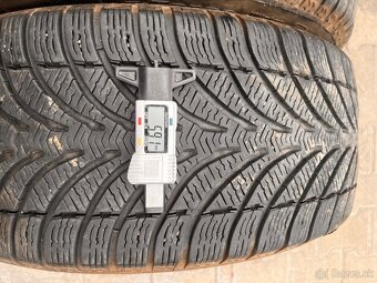 235/45R18 BF Goodrich zimne - 6