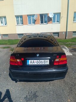 BMW 318 - 6