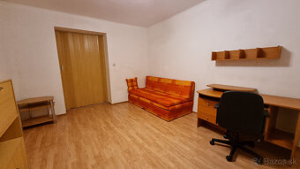 PRENÁJOM 2 IZBOVÝ TEHLOVÝ BYT S BALKÓNOM TRENĆÍN - 6