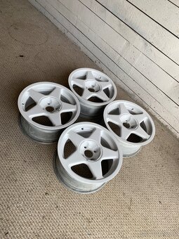 Elektrony 4x100 R15 - 6