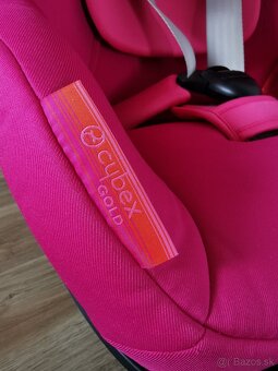Autosedačka Cybex sirona M2 i-size
- 6