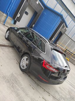 Škoda Superb Combi 2.0 TDi Facelift - 6