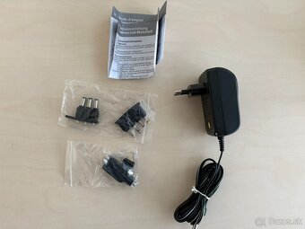 Universal Power Supply adapter 3 V - 12 V. - 6