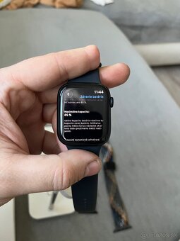 Apple watch 8 45mm - 6