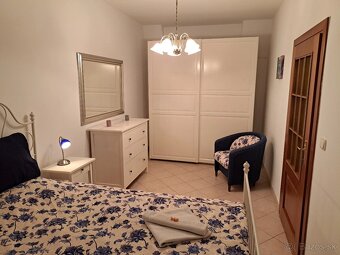 2-IZB BYT  v HISTORICKOM CENTRE STARÉHO MESTA - 6