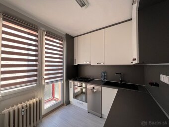 SEVER - BOŽENY NEMCOVEJ 1 IZBOVÝ BYT 40 M2 PO REKONŠTRUKCII, - 6