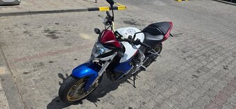 Honda CB1000R - 6