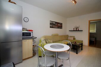 PRENÁJOM 3 izb BYT 68m² Mateja Bela Trenčín - 6