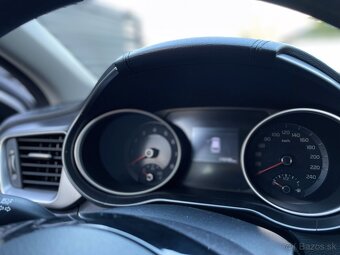 Kia Ceed 2021 ako nová 7.398 Eur bez DPH - 6