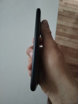 Iphone SE 2020 - 6