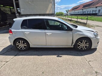 VW Golf 1,6 tdi - 6