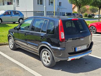 FORD FUSION 1,6 benzín TITANIUM - 6
