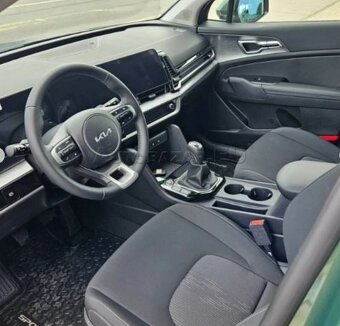 Kia Sportage 1.6 T-GDi Gold, 1 598cm3, 118kW, manuál - 6