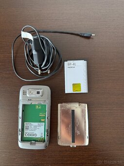 Nokia E72 - 6