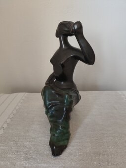 Jitka Forejtová sediaci akt žena keramická soška - 6