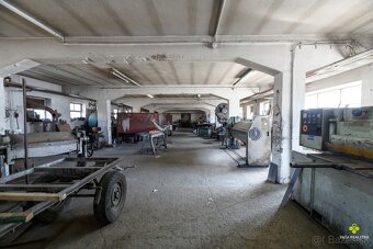 Priemyselná hala v uzavretom areáli - 6