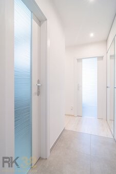 Štýlový 2-izbový byt po rekonštrukcii vo Svite - 6