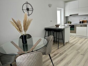 Prenájom- moderný 2i byt vo vile v Starom Meste TOP - 6