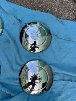 Puklice škoda octavia felicia - 6