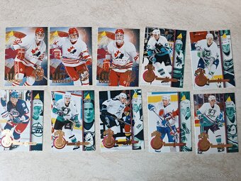 Hokejové kartičky - 6
