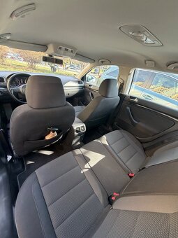 Vw Golf 6 variant 2.0 TDi 103 kW, rv.4/2013 - 6