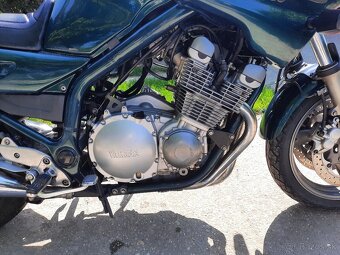 Yamaha Diversion 900 - 6