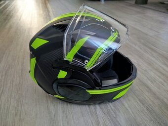 Prilba na motorku - 6