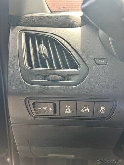 Hyundai ix35 2.0 CRDi VGT Comfort - 6