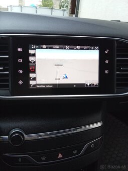 Peugeot - 6