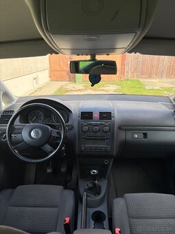 VW Touran 2.0tdi 7miest -aj na splátky - 6