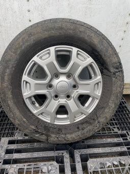 PREDÁM sadu 16" ALU disky Ford + letné pneumatiky NOKIAN - 6