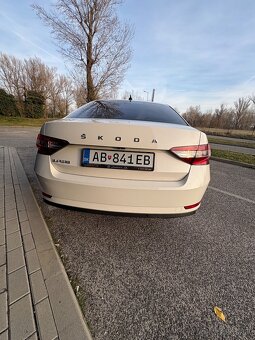 Škoda Superb 1,5 tsi ambition DSG - 6