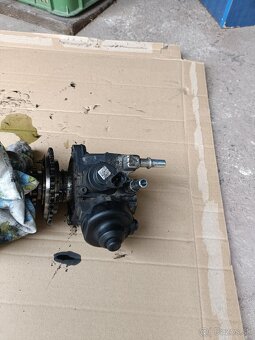 Poute diely na i30 Hyundai 1,6crdi - 6