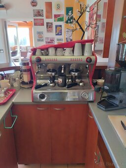 Profesionálny kávovar - 6