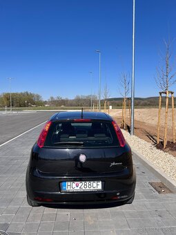 Fiat Punto 1.4 2010 - 6