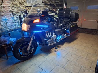 Honda Goldwing 1200 - 6