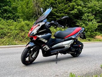 Predám Aprilia sr 125 max - 6