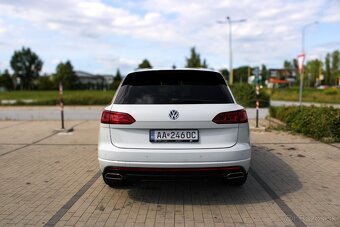 Volkswagen Touareg 3.0 V6 TDI 210kW R-Line 4Motion Odpočet. - 6