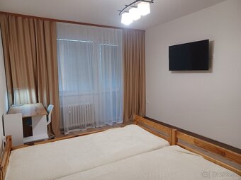 1 iz. byt od majiteľa (Terasa). Možnosť prenajmu ukrajincami - 6