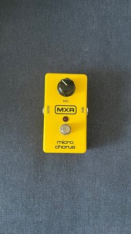 Predám viacero efektov, malý mix a stojan na kombo - 6
