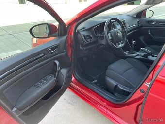 Renault Megane 1.2i 74 kW kúp. v SR / 70 000 km - 6