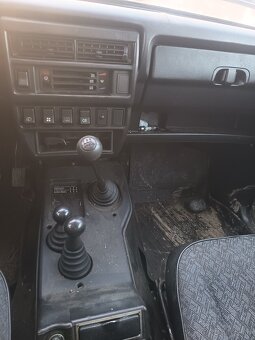 Lada Niva - 6
