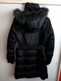 Zimná bunda s pravou kožušinou - 6