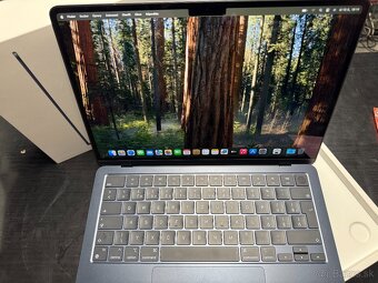 Nový Macbook Air M2 8/256GB Midnight, komplet, záruka - 6