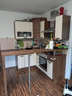 Kvalitná rohová kuchynská linka - 6