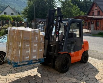 TOYOTA - VZV - 3,5 TONY - DIESEL - KABÍNA - PREDÁM - 6