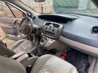 Renalt scenic 1.9dci 85kw - 6