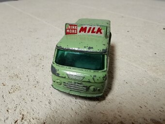 Matchbox lesney regular wheels - 6