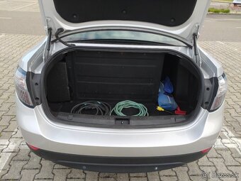 Elektromobil Renault Fluence Z.E. r.v.2012, dojazd 50km - 6