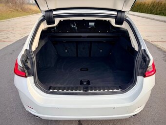 BMW 320D xDrive MHEV-FACELIFT-ODPOČET DPH-2023 - 6